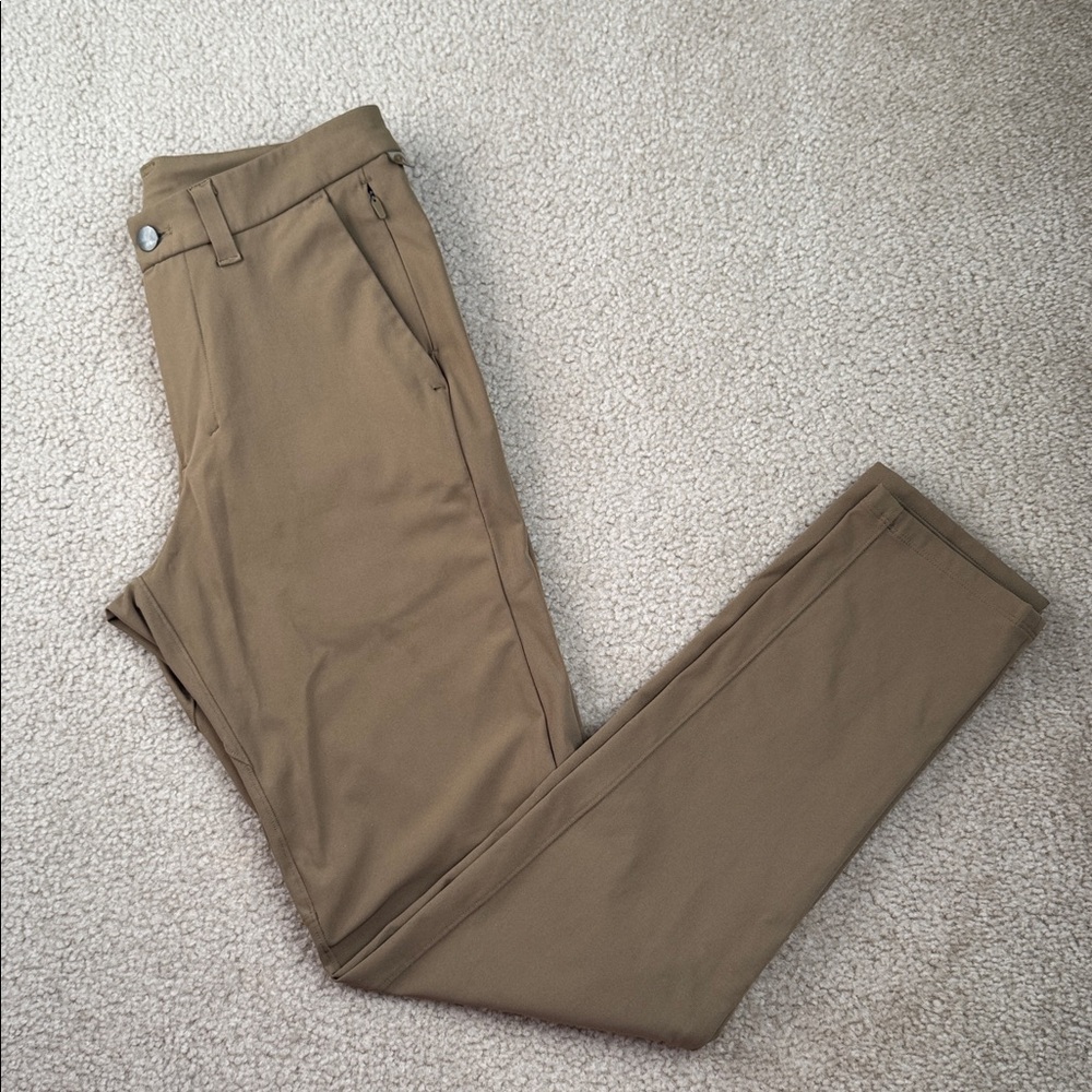 Lululemon Commission Slim-Fit 30” L, Waist Size 28 Warpstreme Pant, Color Brown.